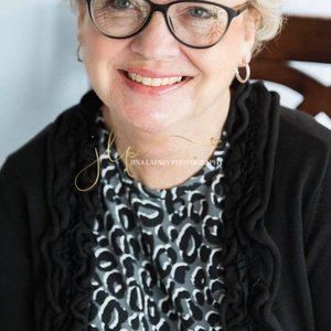 Meet your Posher, Lynn